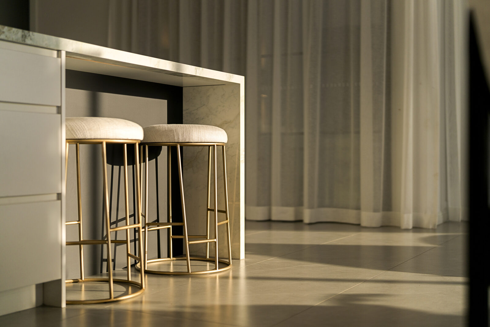 No. 3 Carrawinya — bar stools